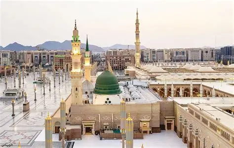 وصول الأحزاب وبدء الحصار